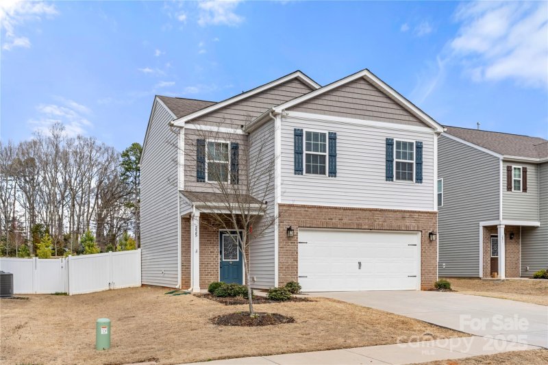 Property image 3 at 225 Final Stretch Lane, Clover, SC 29710