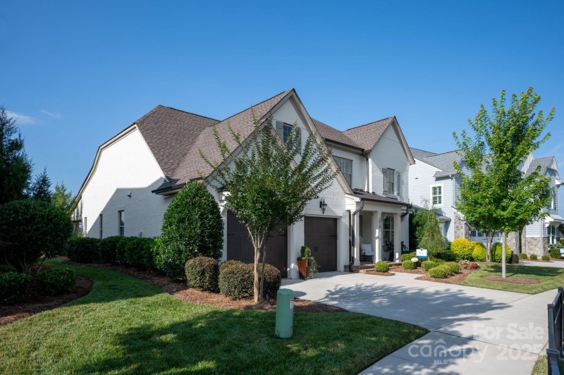 Property image 4 at 2016 Thatcher Way, Fort Mill, SC 29715