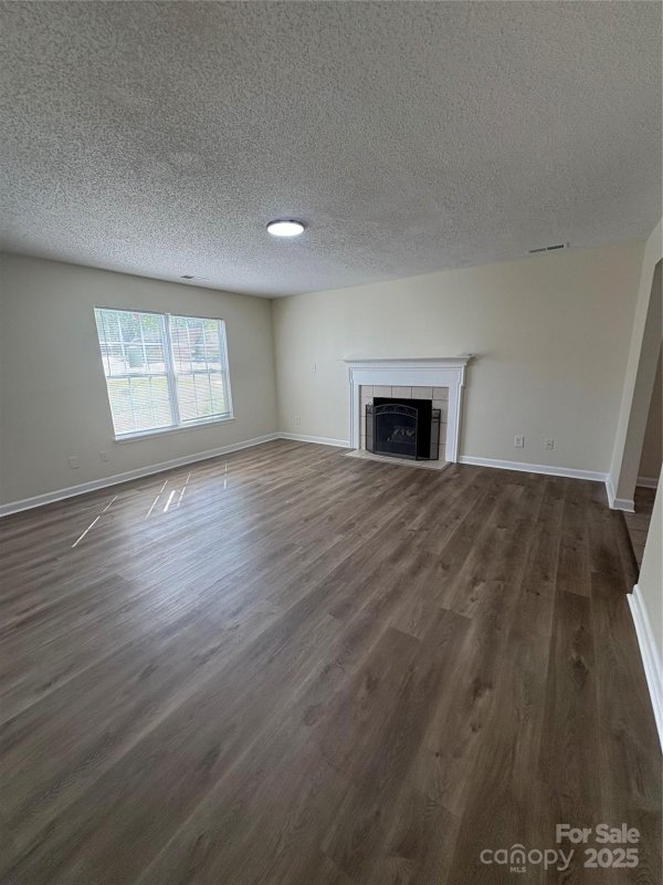 Property image 4 at 2303 Hope Valley Lane, Charlotte, NC 28213