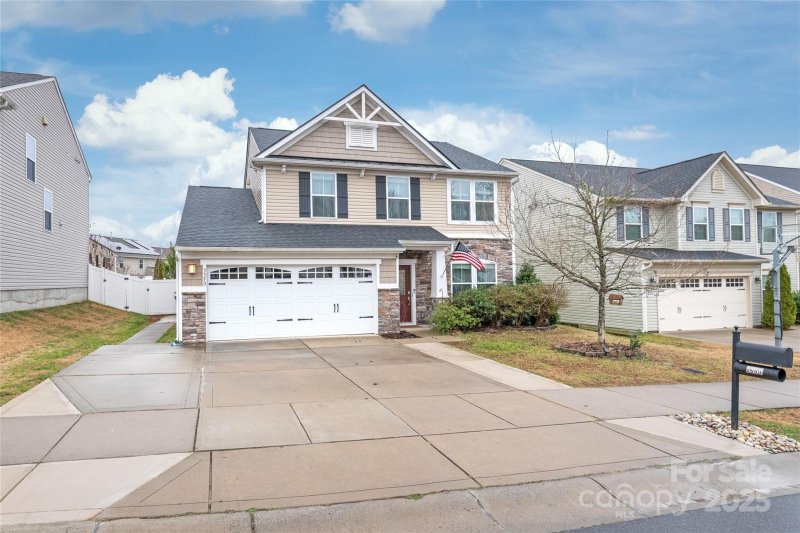 Property image 2 at 3350 Linetender Drive, Davidson, NC 28036