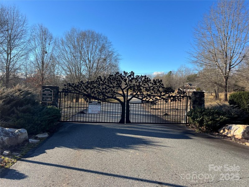 Property image 2 of 173 Shady Bark Lane in Ole Plantation, Rutherfordton, NC 28139