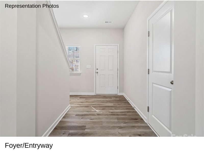 Property image 2 at 2132 Clapham Court, Charlotte, NC 28215