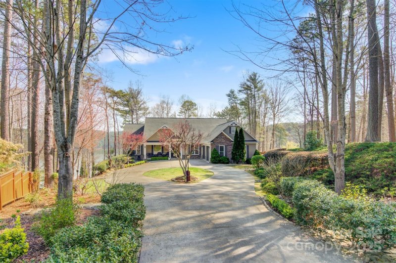 Property image 5 at 221 Ridge Top Drive, Connelly Springs, NC 28612