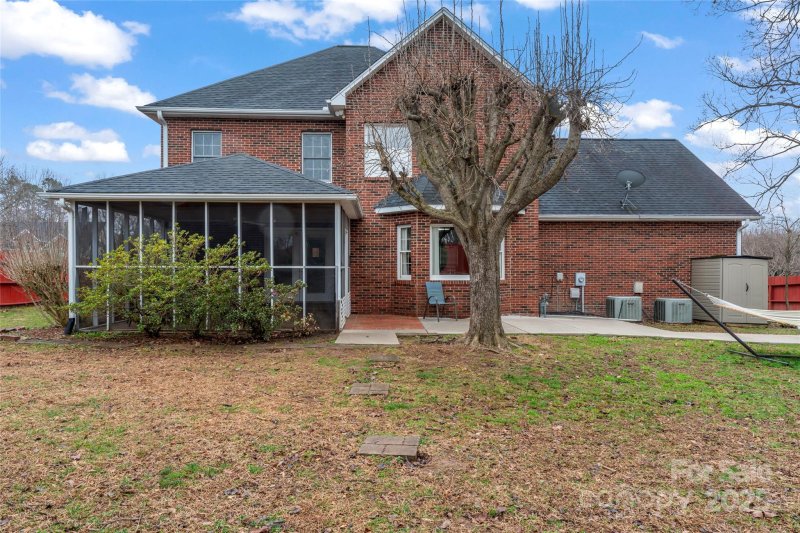 Property image 4 at 1511 35th Avenue, Hickory, NC 28601