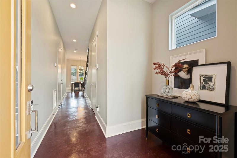 Property image 3 at 3126 Creighton Drive, Charlotte, NC 28205