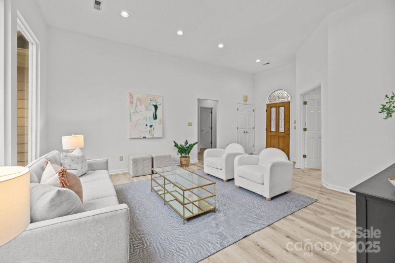Property image 3 at 9117 Brightleaf Place, Charlotte, NC 28269