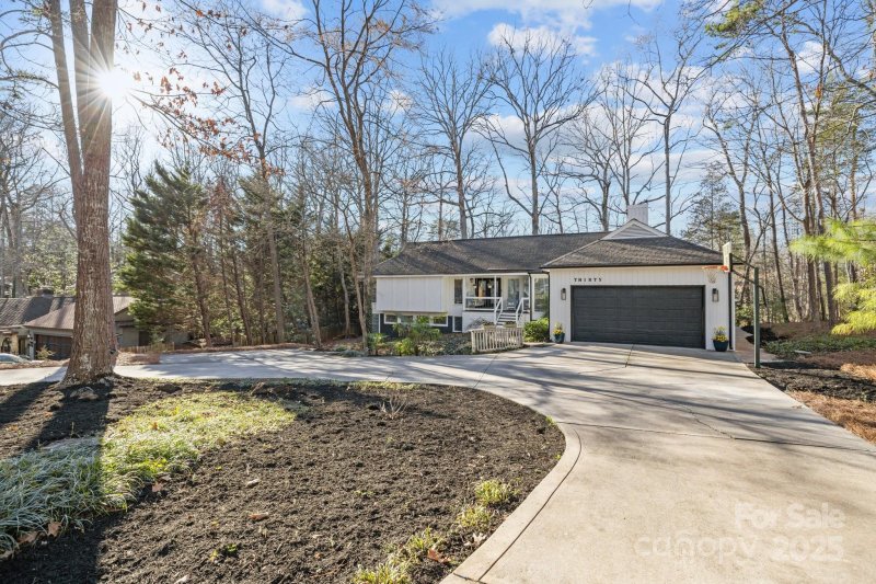 Property image 2 at 30 Timberidge Drive, Lake Wylie, SC 29710