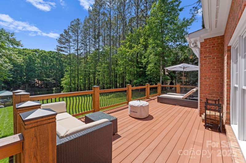 Property image 3 at 9181 Fair Oak Drive, Sherrills Ford, NC 28673