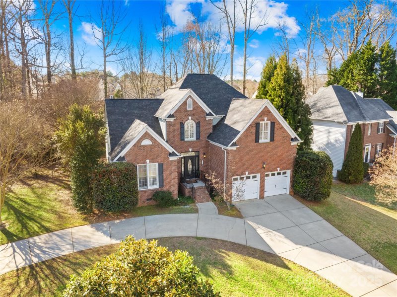 Property image 3 at 8020 Harrington Woods Road, Charlotte, NC 28269