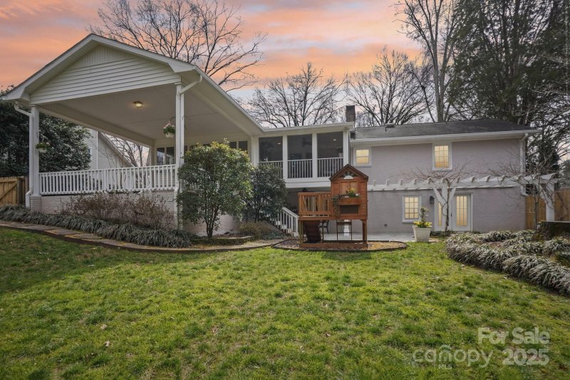 Property image 2 at 138 Lansdowne Road, Charlotte, NC 28270