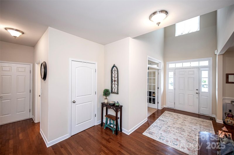 Property image 5 at 585 Evening Mist Drive, Fort Mill, SC 29708