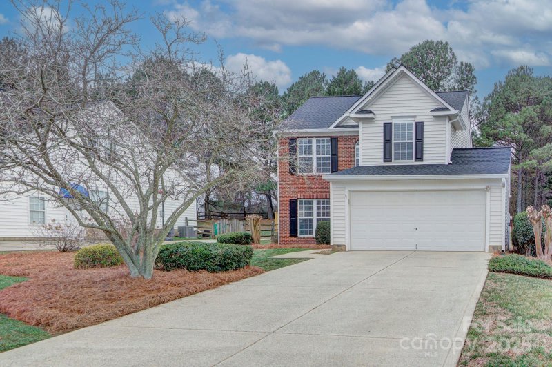 Property image 2 at 9717 Spring Park Drive, Charlotte, NC 28269