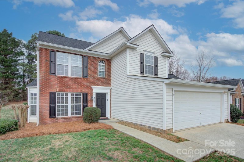 Property image 3 at 9717 Spring Park Drive, Charlotte, NC 28269