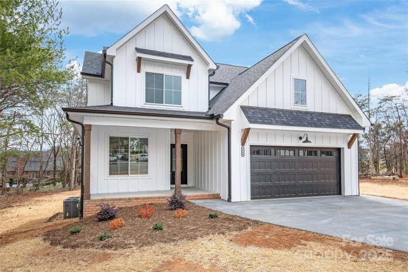 Property image 5 of 3646 46th Avenue in Willow Place, Hickory, NC 28601