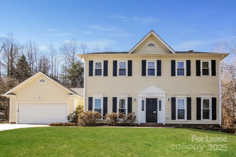 2111 Long Ridge Lane