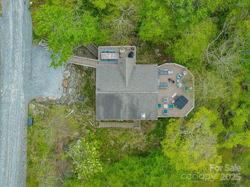 Property image 5 of 114 Spruce Hollow Road in The Cliffs, Beech Mountain, NC 28604