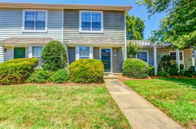 602 Heritage Parkway