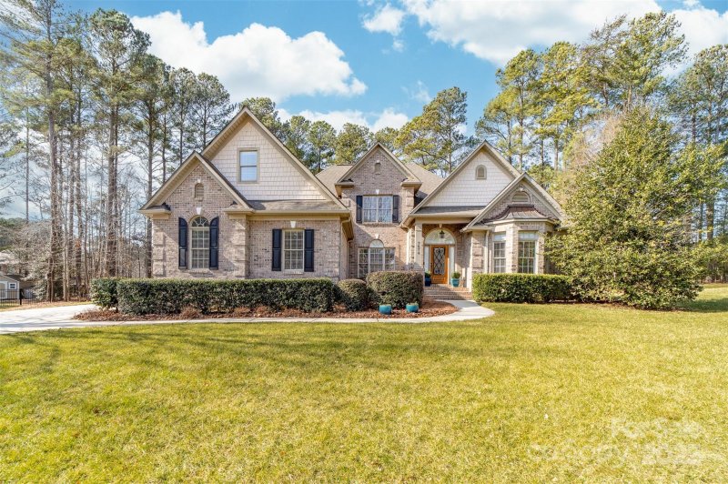 7674 Bermuda Hills Lane