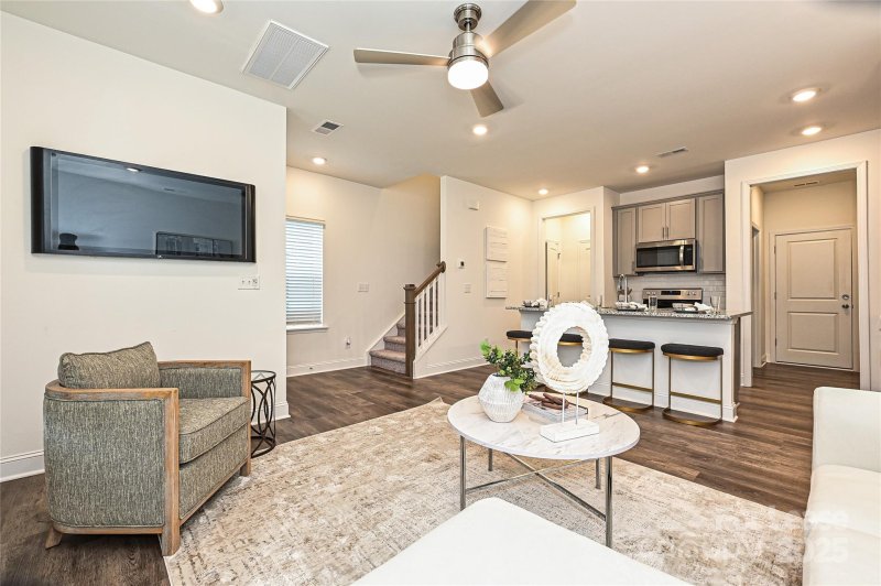 Property image 3 at 4017 Crooked Spruce Court, Matthews, NC 28105