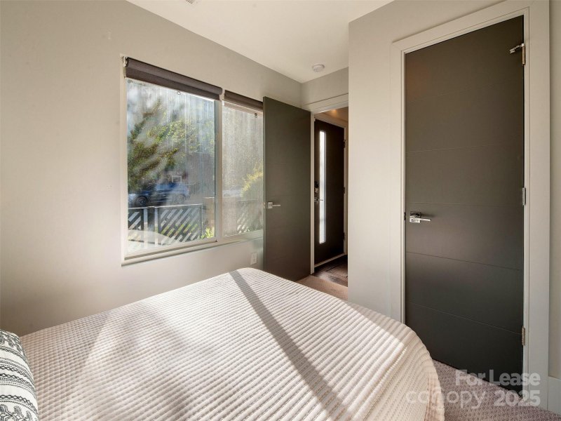 Property image 5 at 2420 Dunavant Street, Charlotte, NC 28203