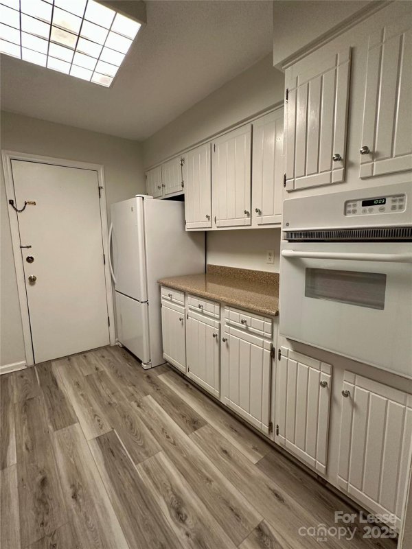 Property image 3 at 4736 Hedgemore Drive, Charlotte, NC 28209