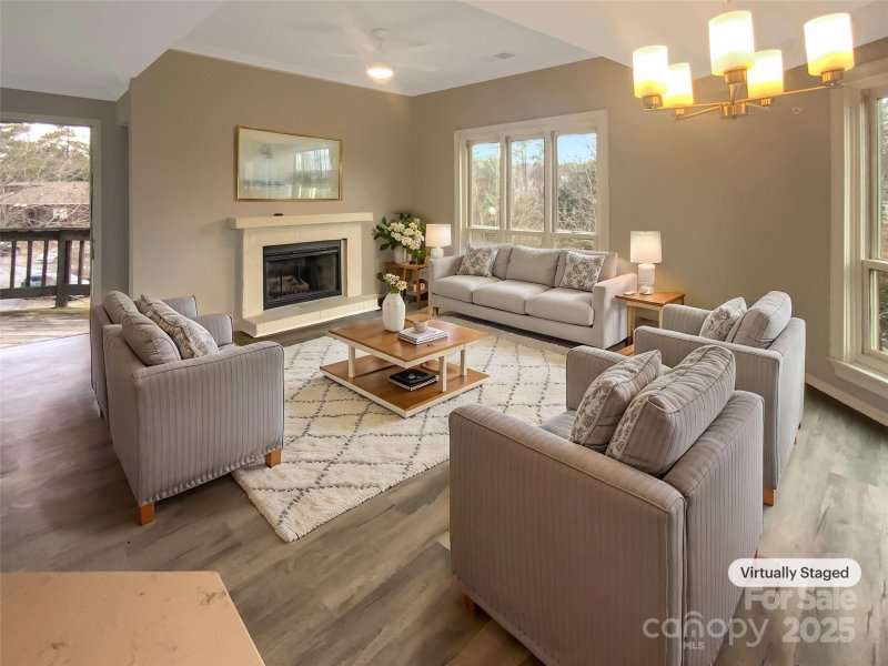 Property image 2 at 8069 Cedar Glen Drive, Charlotte, NC 28212