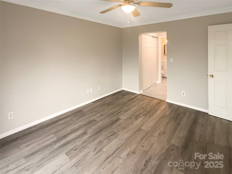 Property image 5 at 8069 Cedar Glen Drive, Charlotte, NC 28212