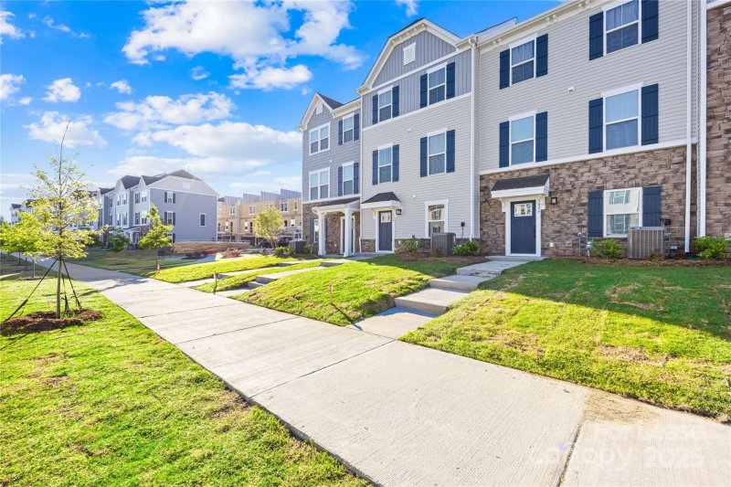 Property image 2 at 1628 Aspire Street, Charlotte, NC 28262