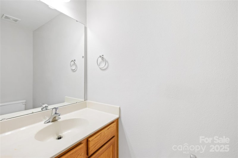 Property image 3 at 8263 Carob Tree Lane, Charlotte, NC 28215