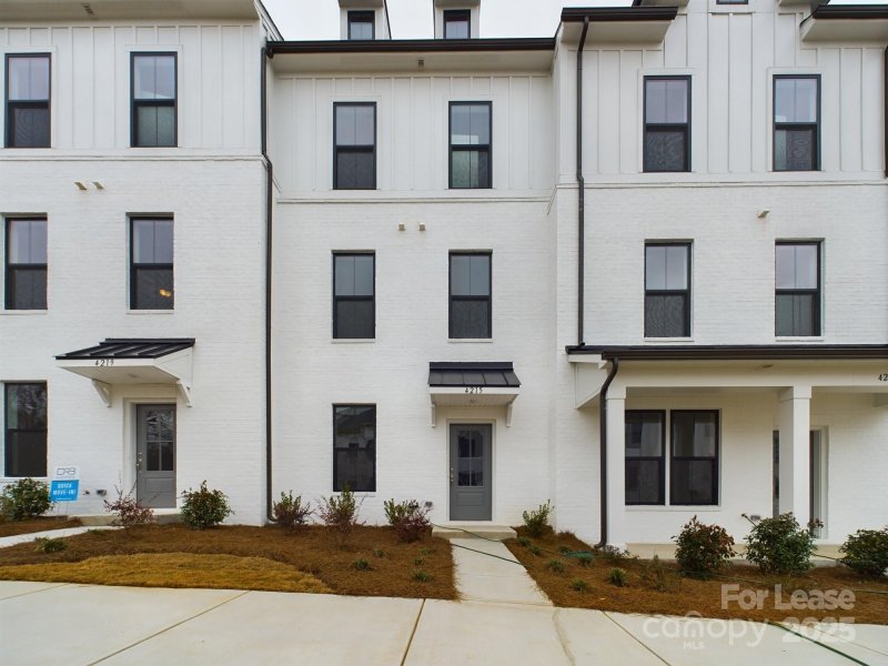 4215 Alexander View Drive