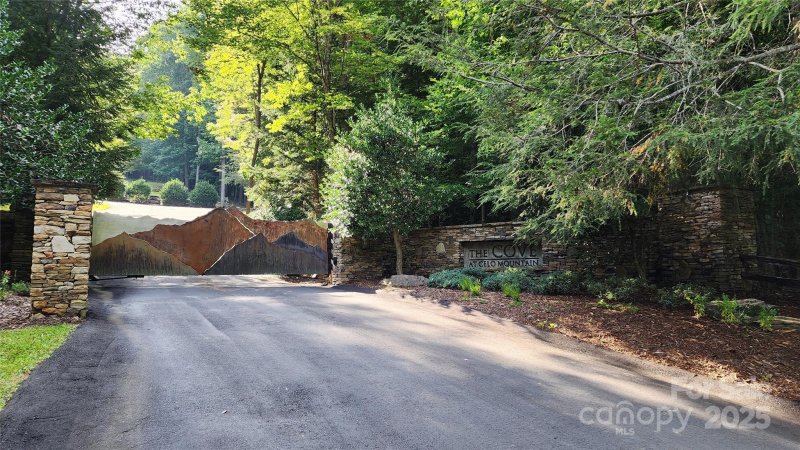 Property image 5 of 12 Hickory Springs Road in The Cove at Celo Mountain, Burnsville, NC 28714