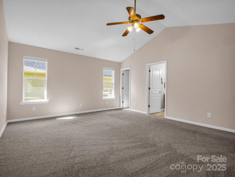 Property image 5 at 42 Gray Wolf Lane, Hendersonville, NC 28792