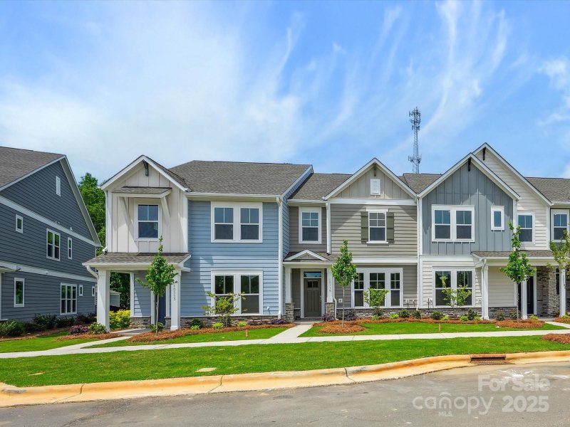 Property image 2 at 10113 Mamillion Drive, Huntersville, NC 28078