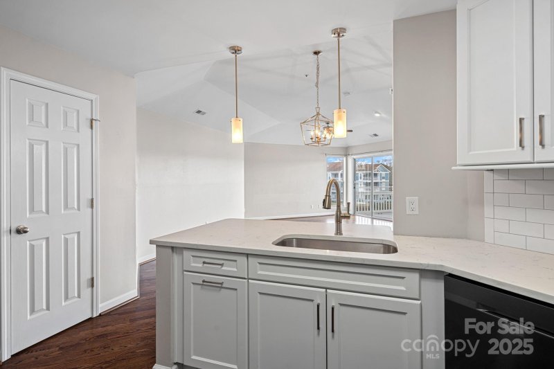 Property image 2 at 1015 Southwest Drive, Davidson, NC 28036