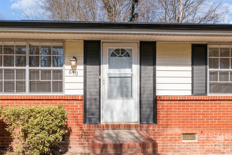 Property image 3 at 610 Center Street, Gastonia, NC 28054