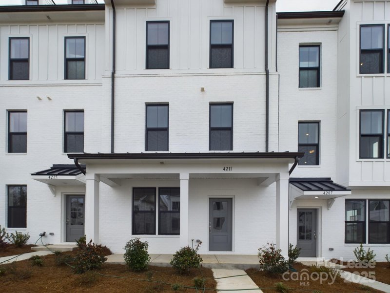 Property image 2 at 4211 Alexander View Drive, Charlotte, NC 28226