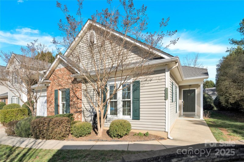 Property image 2 at 8812 Treyburn Drive, Charlotte, NC 28216