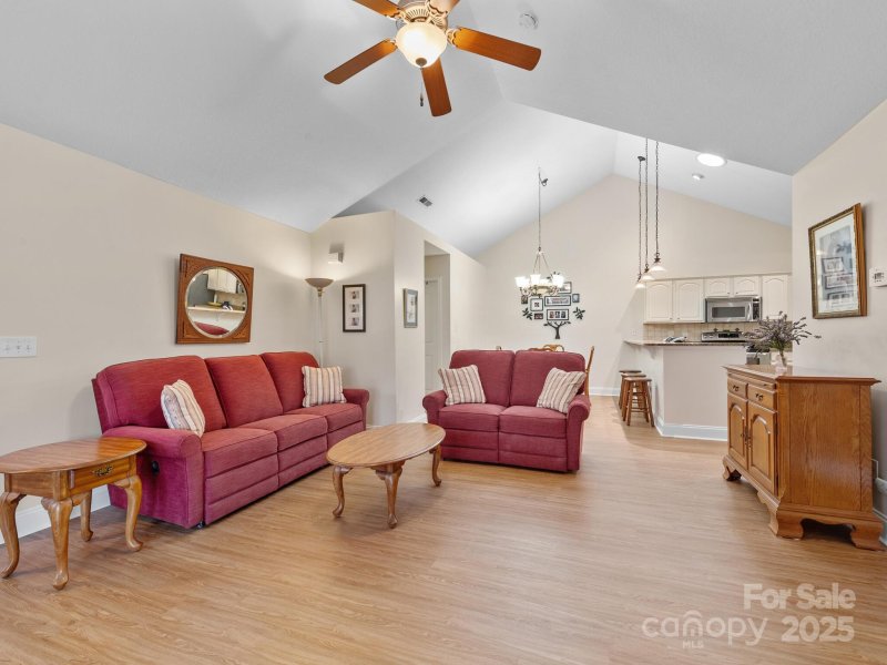 Property image 4 at 37 Mountain Meadow Circle, Weaverville, NC 28787