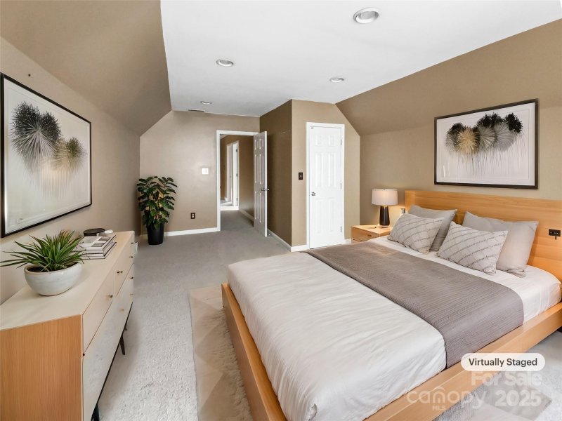 Property image 4 at 2432 Celosia Drive, Charlotte, NC 28262