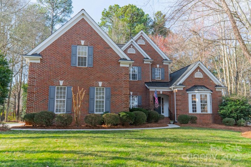 Property image 2 at 4404 Rustling Woods Drive, Denver, NC 28037