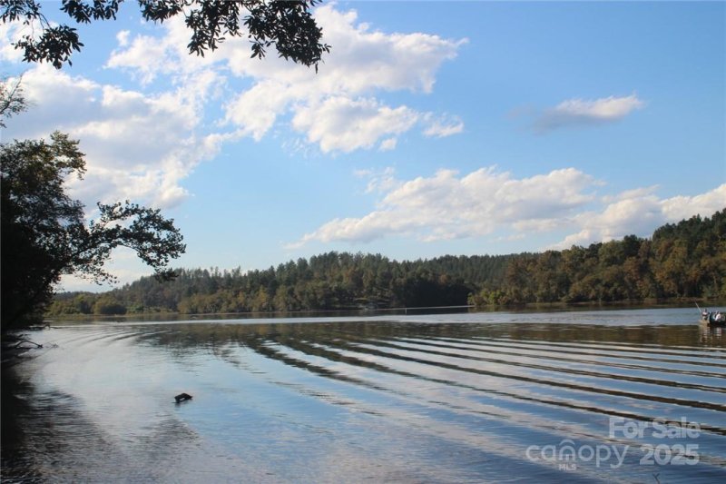 Property image 2 at 330 E Settings Boulevard, Valdese, NC 28690