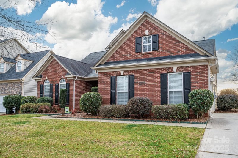 Property image 3 at 2555 Holly Oak Lane, Gastonia, NC 28056