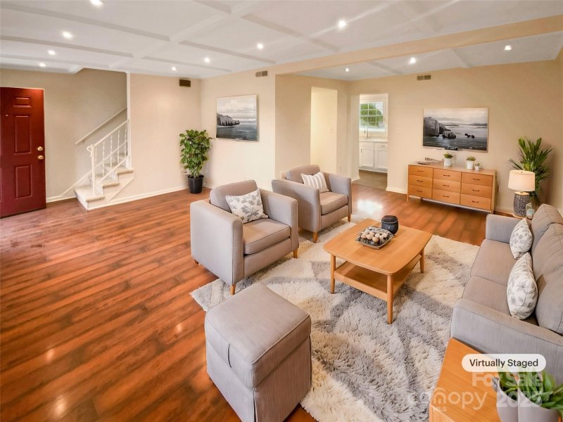 Property image 2 at 10905 Park Road, Charlotte, NC 28226