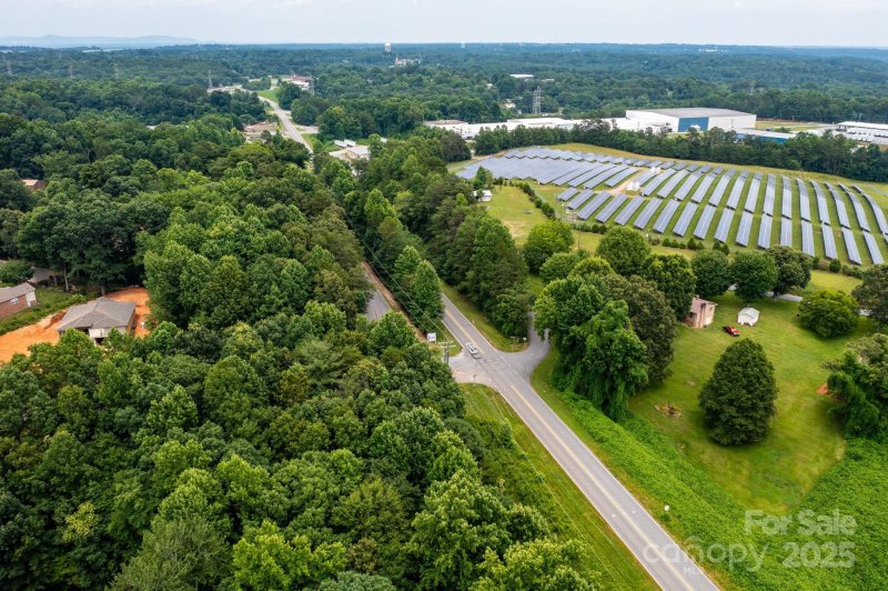 351 I 40 Access Road