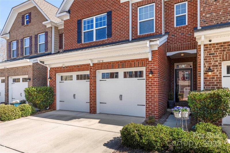 Property image 2 at 107 Dellbrook Street, Mooresville, NC 28117