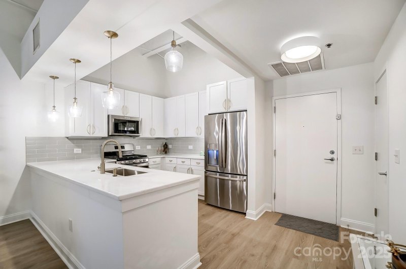 Property image 2 at 720 Governor Morrison Street, Charlotte, NC 28211