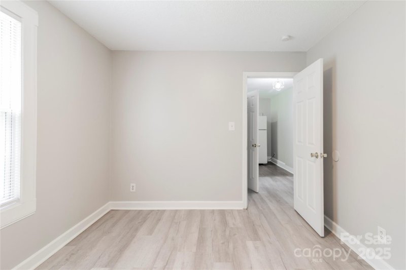 Property image 5 at 2517 Hemphill Street, Charlotte, NC 28208