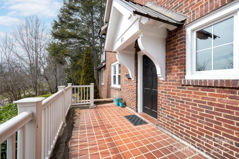 Property image 3 at 61 Maney Avenue, Asheville, NC 28804