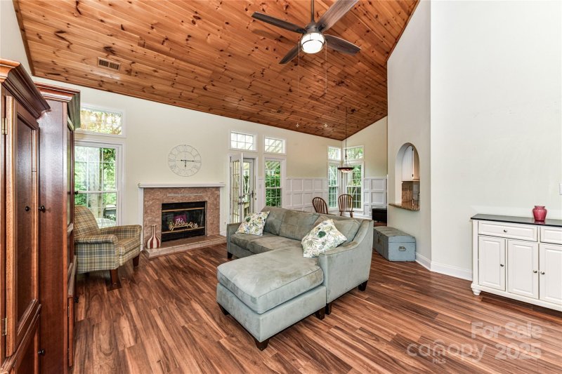 10213 Conistan Place