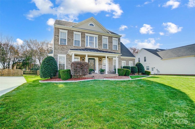 Property image 2 at 1114 Oak Alley Drive, Indian Trail, NC 28079